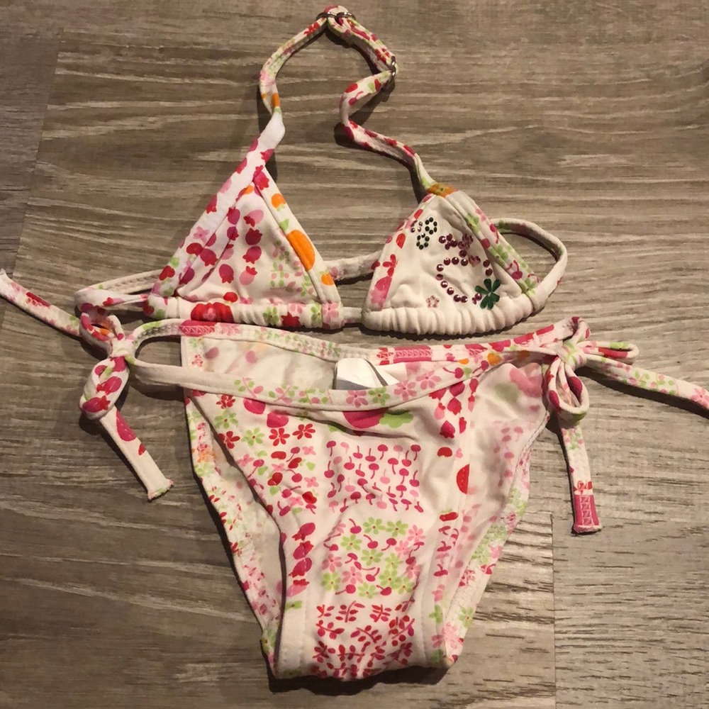 CUTEST bikini w fruits & flowers w sparkly studs